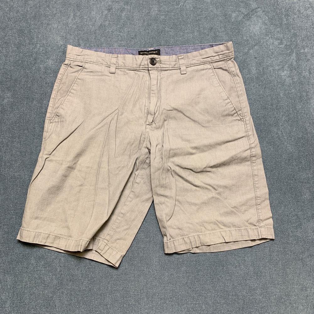 Banana Republic Emerson Chino Shorts Mens 32 Beige Cotton Flat Front Summer Wear